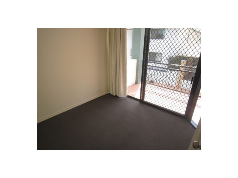 42/2 St Pauls Tce, Spring Hill QLD 4000