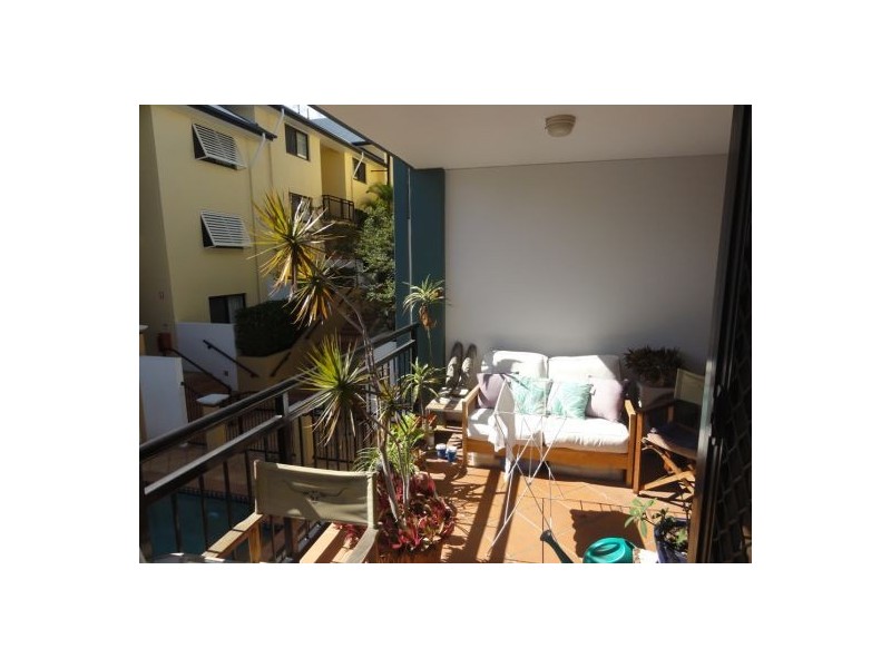 42/2 St Pauls Tce, Spring Hill QLD 4000