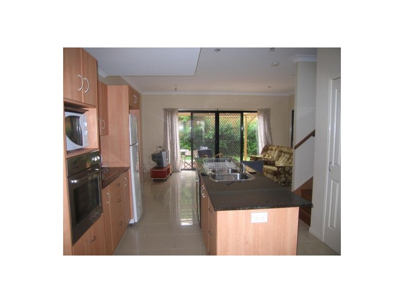 18 Wilson St, West End QLD 4101