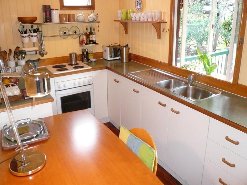 21 Baynes St, Highgate Hill QLD 4101