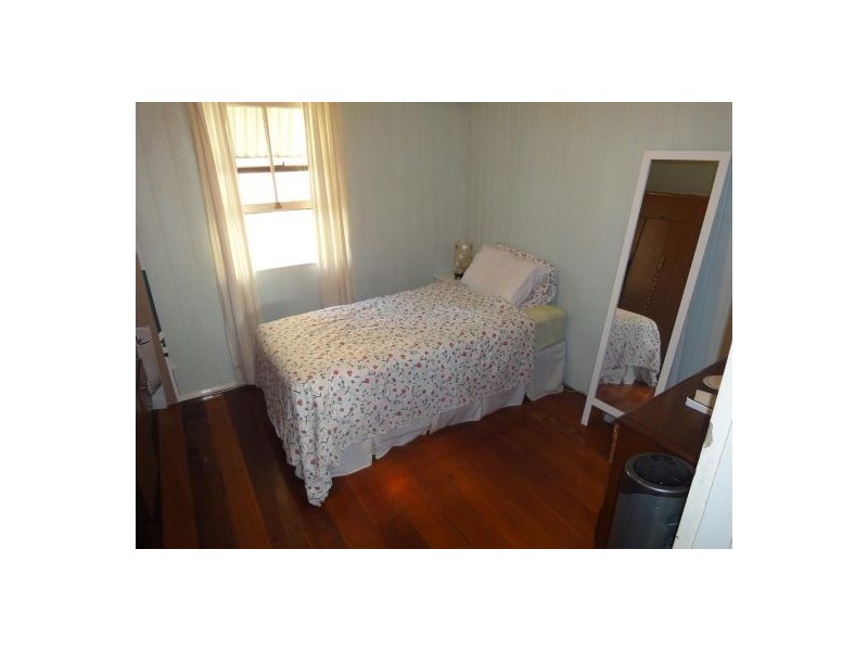 21 Baynes St, Highgate Hill QLD 4101