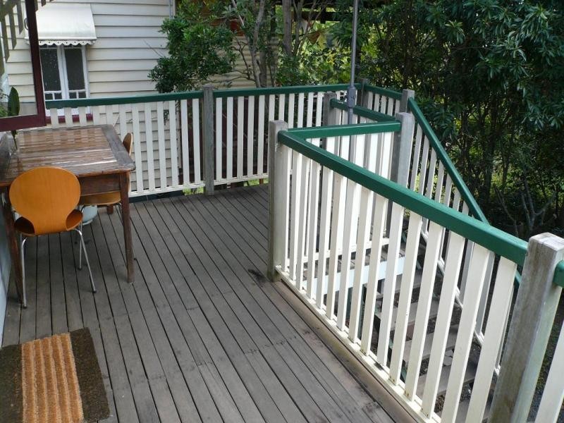 21 Baynes St, Highgate Hill QLD 4101