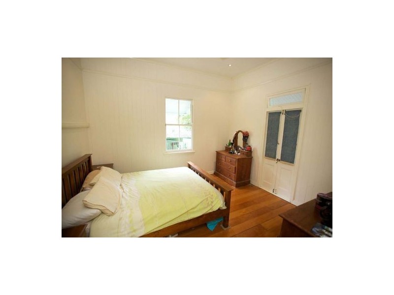 56 Lindon St, Dutton Park QLD 4102