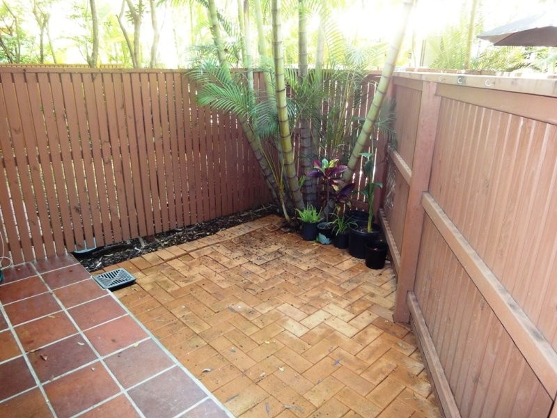2/25 Dudley St, Highgate Hill QLD 4101