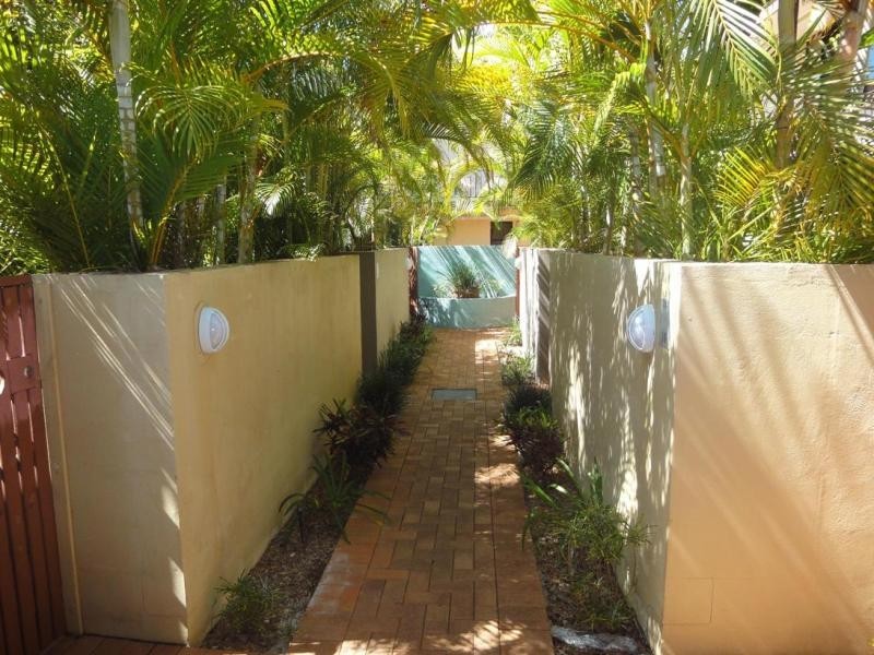 2/25 Dudley St, Highgate Hill QLD 4101