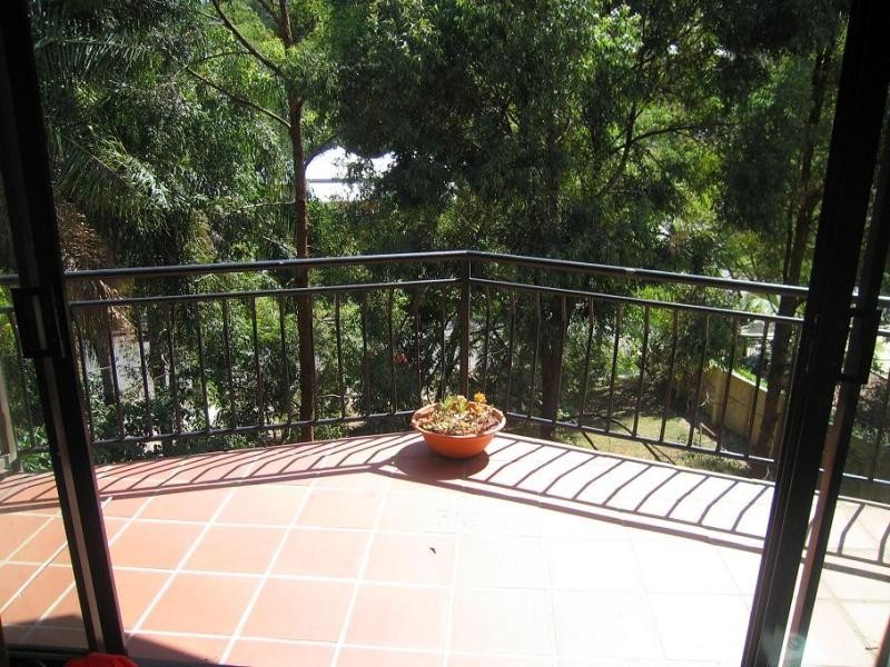2/25 Dudley St, Highgate Hill QLD 4101