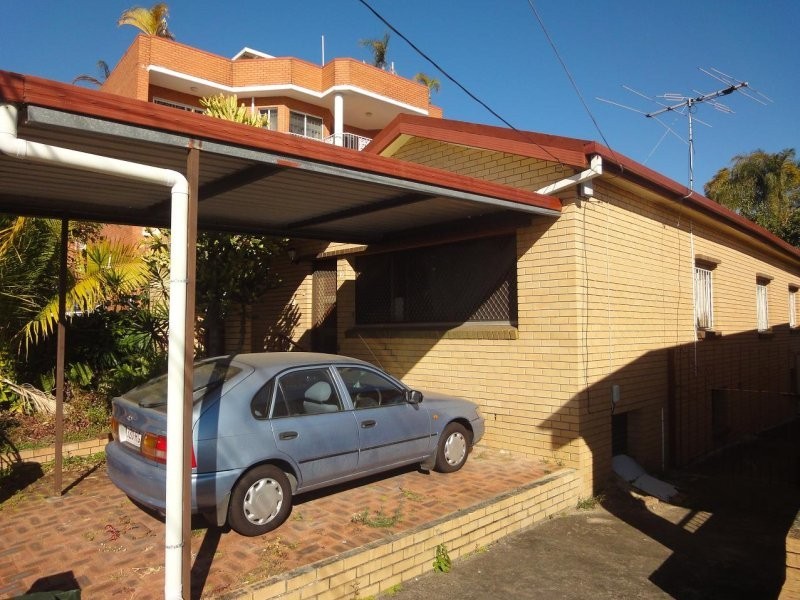 10 Baynes Street, Highgate Hill QLD 4101