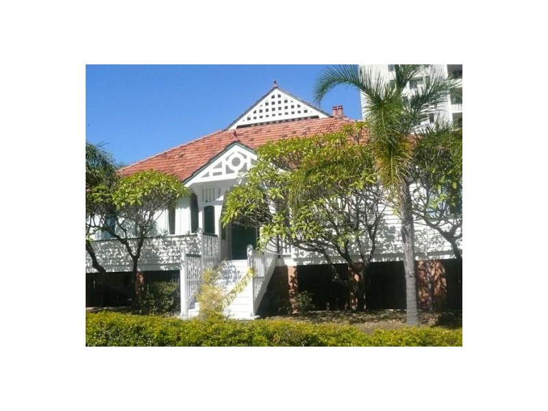 4/27 Dornoch Terrace, Highgate Hill QLD 4101