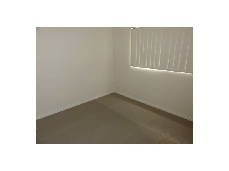 2 26-28 Bradley Avenue, Kedron QLD 4031