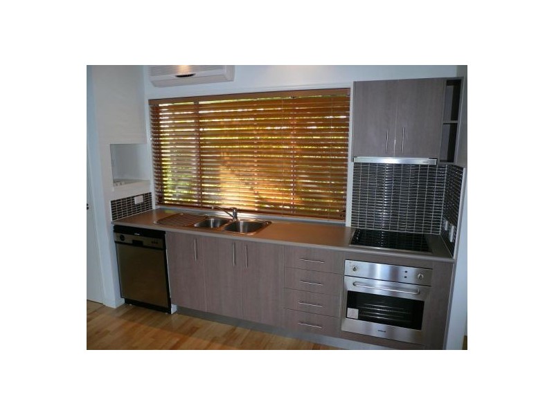 1/4 Elba Lane, Morningside QLD 4170