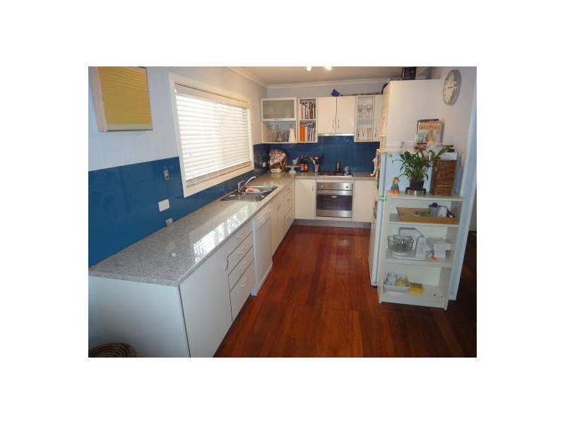 33 Wahcumba St, Dutton Park QLD 4102