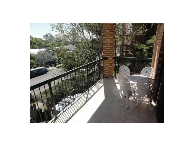 12 Colton Street, Highgate Hill QLD 4101