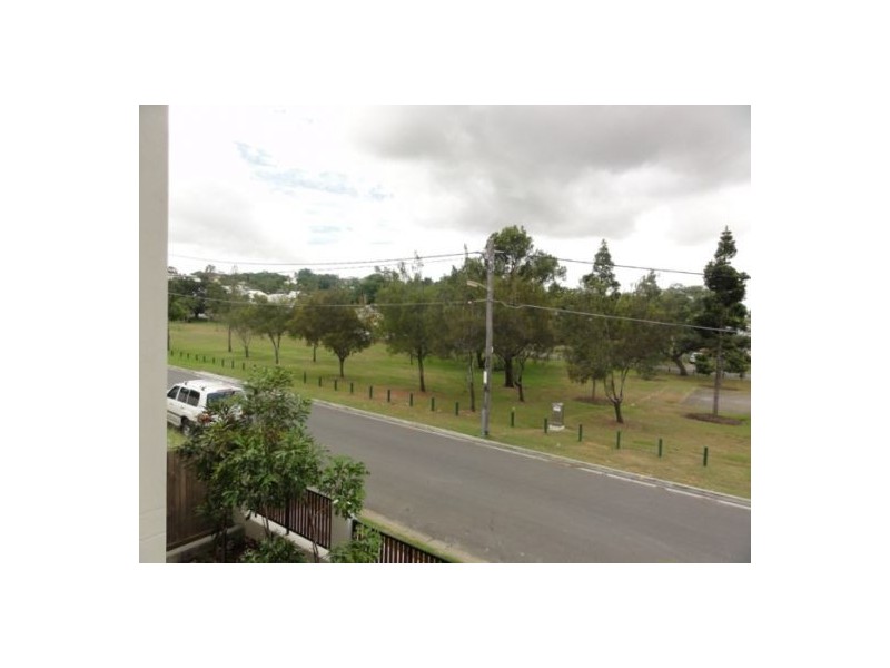 6 Lutana Street, Stafford QLD 4053