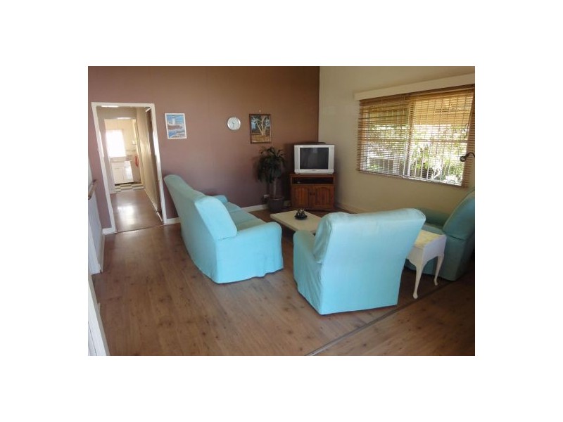 16 Hove Street, Highgate Hill QLD 4101