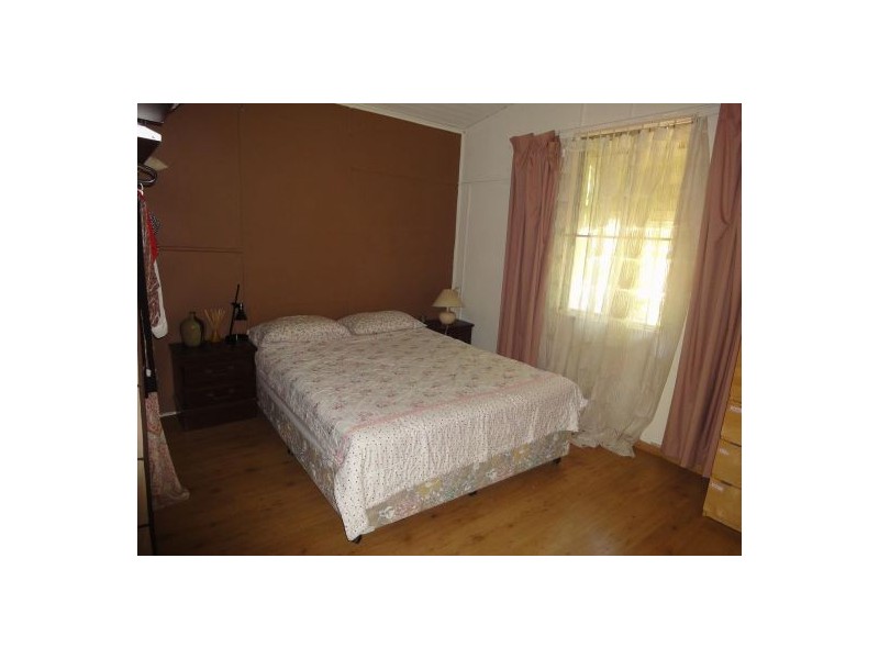 16 Hove Street, Highgate Hill QLD 4101