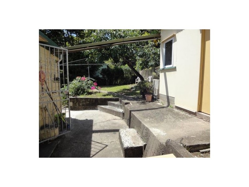 16 Hove Street, Highgate Hill QLD 4101