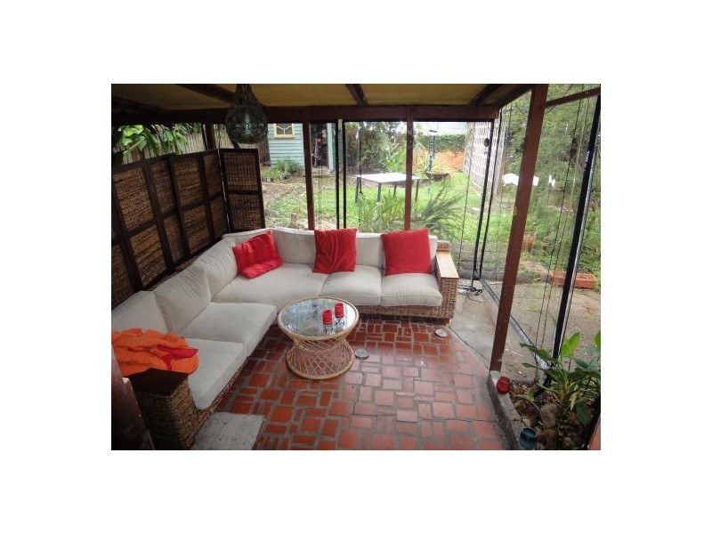 44 Daventry St, West End QLD 4101