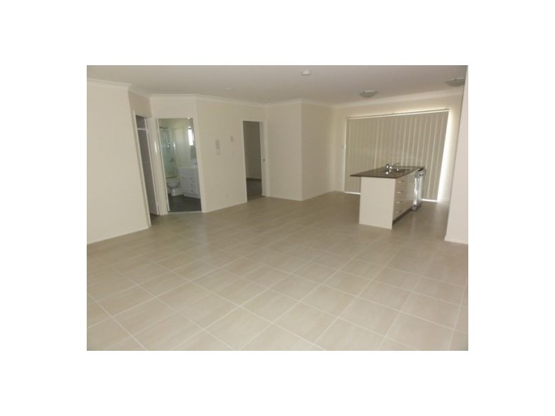 8/26-28 Bradley Avenue, Kedron QLD 4031