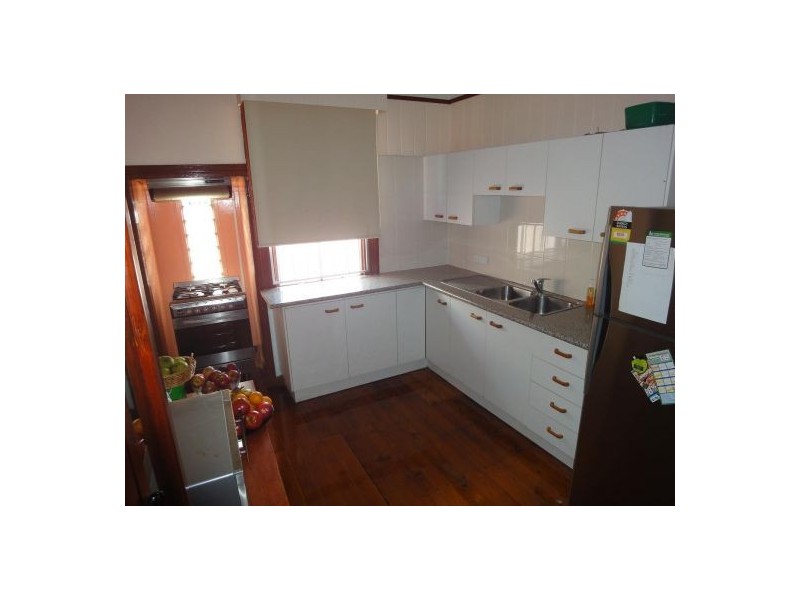 42 Corbett Street, West End QLD 4101