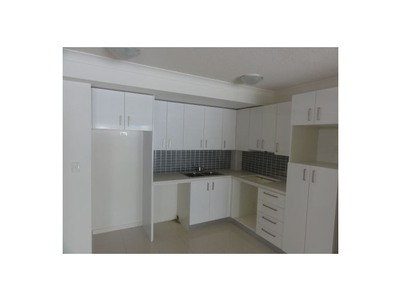 33/108 Nicholson Street, Greenslopes QLD 4120