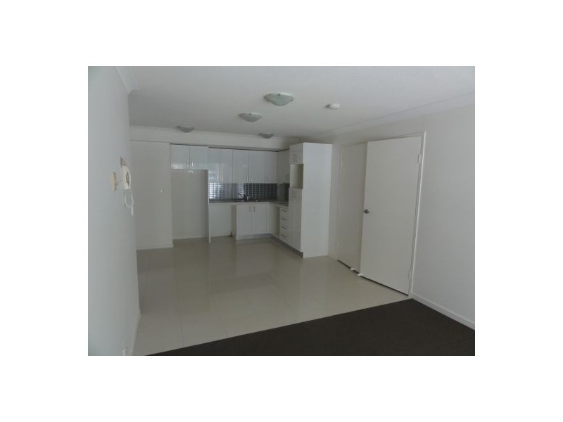 33/108 Nicholson Street, Greenslopes QLD 4120