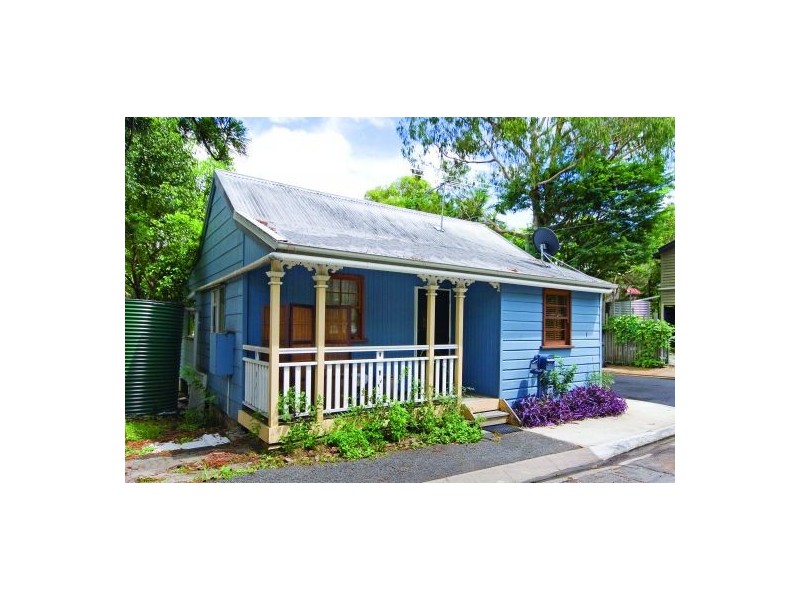 37A Baynes St, Highgate Hill QLD 4101