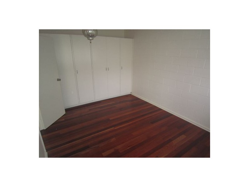 15 Oxford Tce, Taringa QLD 4068