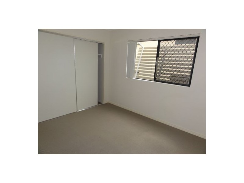 1 19-21 Alice Street, Kedron QLD 4031