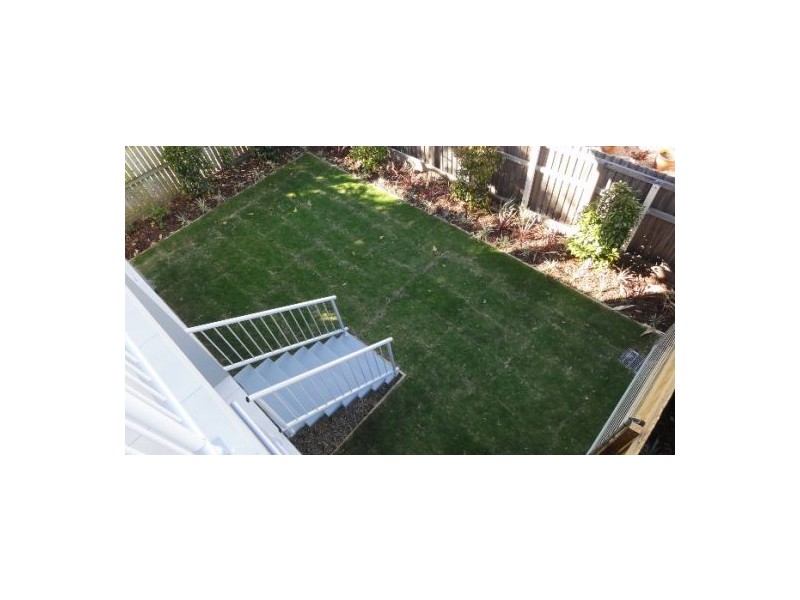 1 52 Birdwood Street, Zillmere QLD 4034