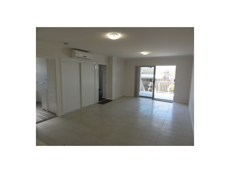 1 52 Birdwood Street, Zillmere QLD 4034