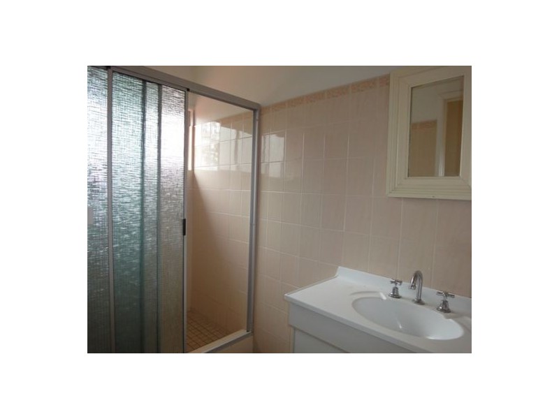 44 Sleath Street, Auchenflower QLD 4066