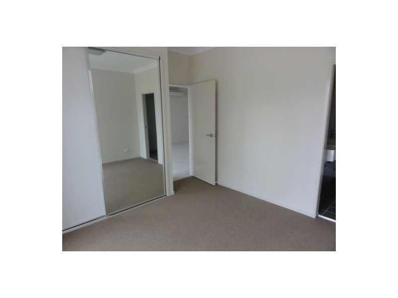 1 6-10 Lutatna Street, Stafford QLD 4053