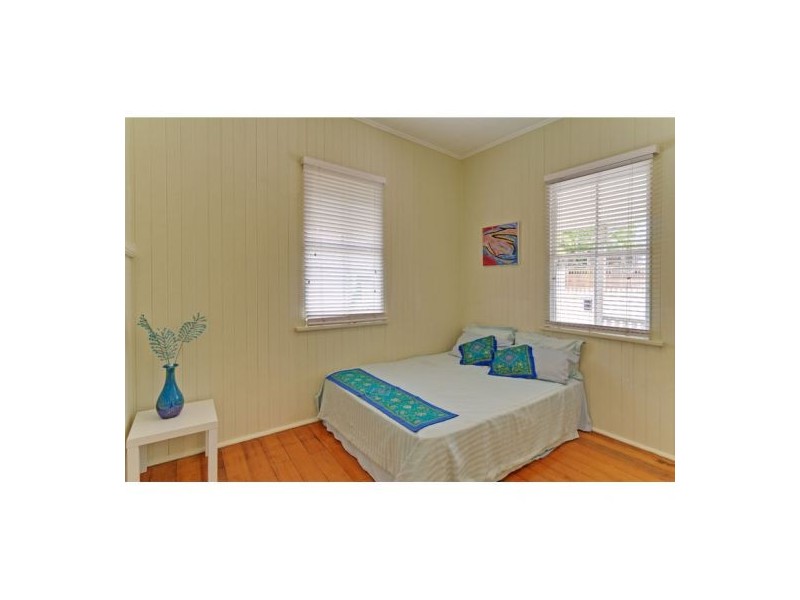 18 High St, Highgate Hill QLD 4101