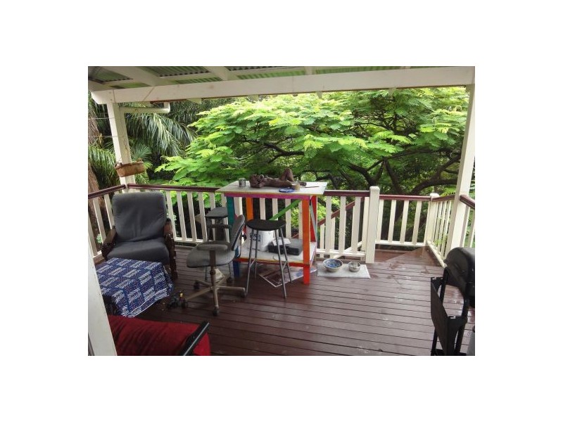 96 Gladstone Rd, Highgate Hill QLD 4101