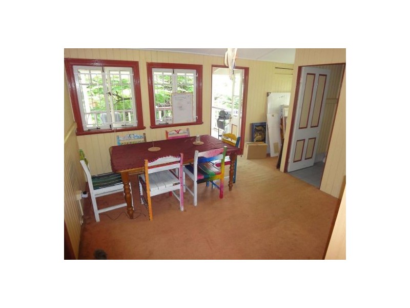 96 Gladstone Rd, Highgate Hill QLD 4101