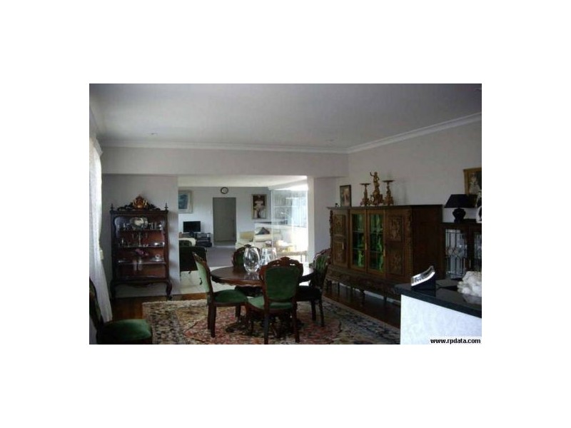 68 Wylie Avenue, Coorparoo QLD 4151