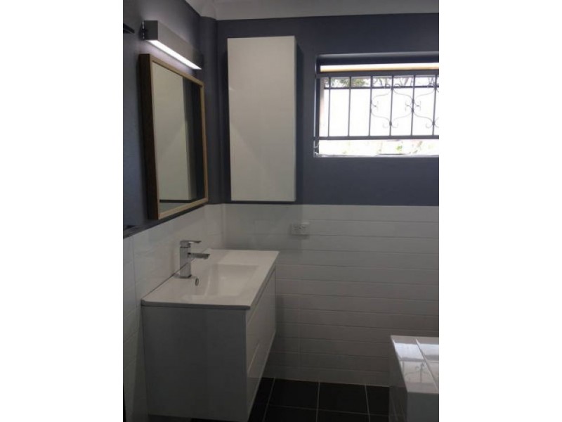 4/379 Cornwall St, Greenslopes QLD 4120