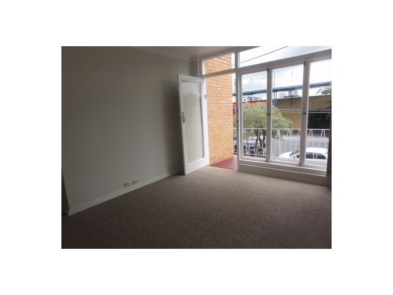 1 35 Bank Street, West End QLD 4101