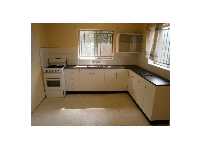 2 12 Jubilee Street, Greenslopes QLD 4120