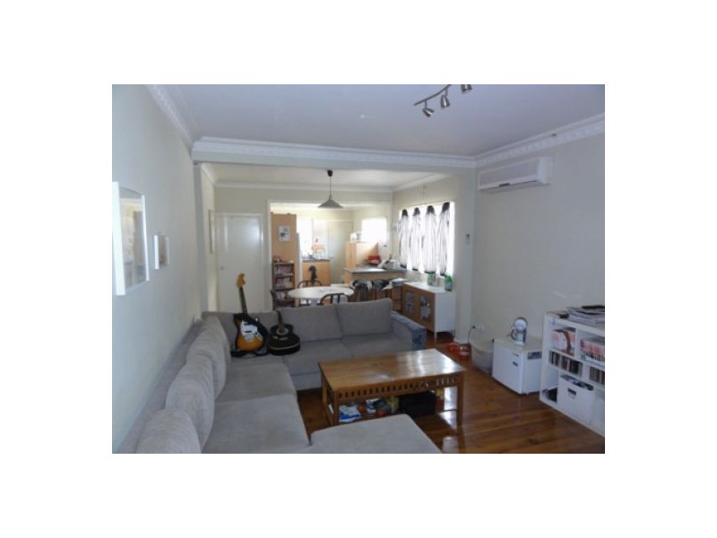 17 Tranters Avenue, Camp Hill QLD 4152
