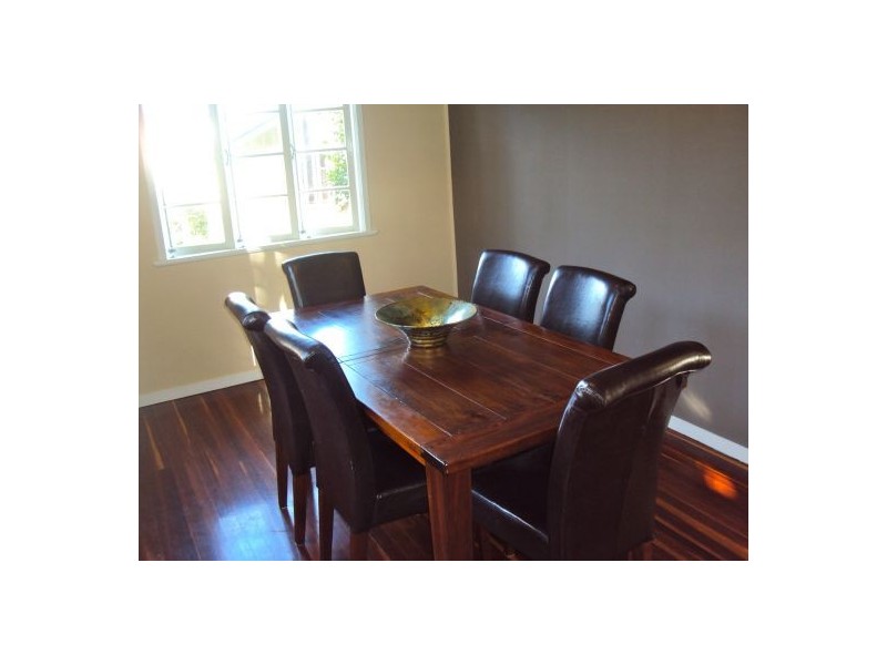 39 Reuben Street, Stafford QLD 4053