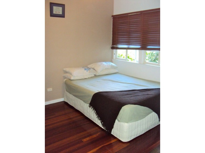 39 Reuben Street, Stafford QLD 4053