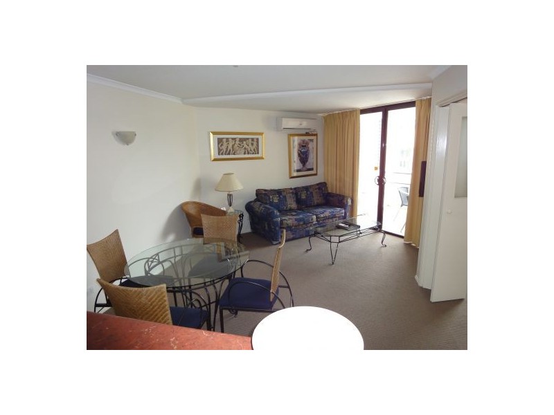 202/220 Melbourne Street, West End QLD 4101