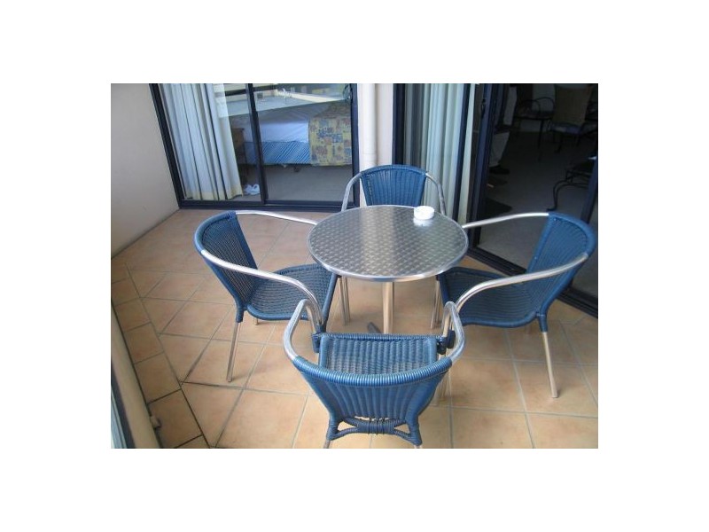 202/220 Melbourne Street, West End QLD 4101