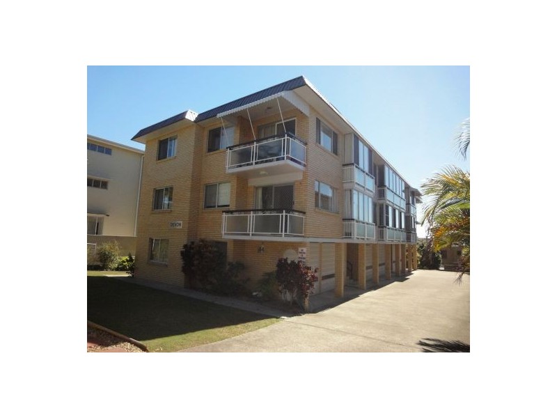 1/44 Kitchener St, Coorparoo QLD 4151