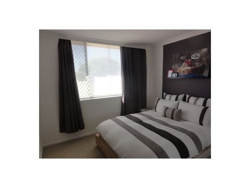 3/574 Kingsford Smith Dr, Hamilton QLD 4007