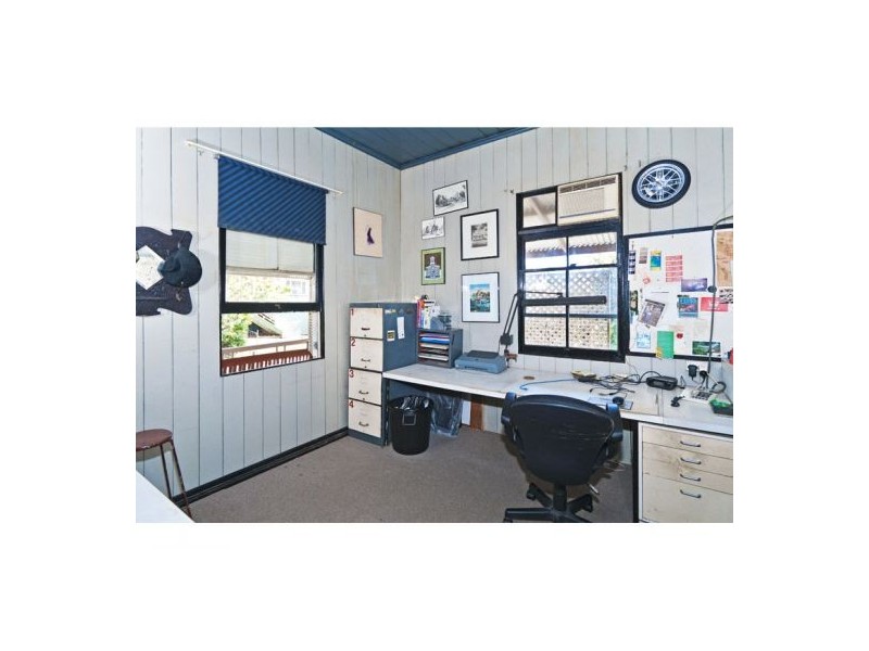 22 Colville Street, Highgate Hill QLD 4101