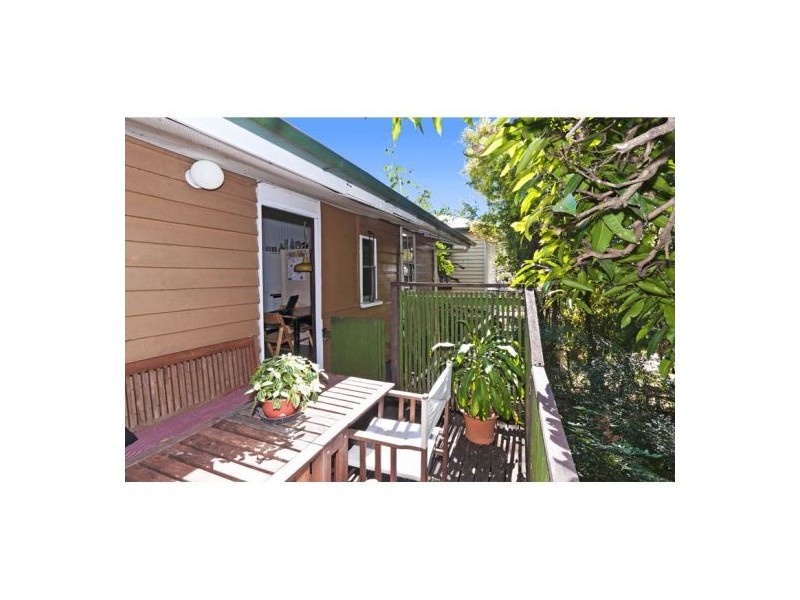 22 Colville Street, Highgate Hill QLD 4101