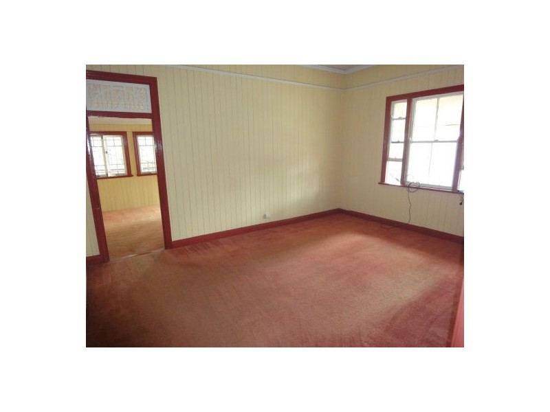 96 Gladstone Rd, Highgate Hill QLD 4101