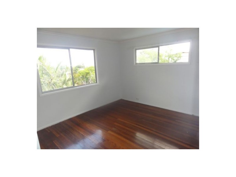 32 Bankside Street, Nathan QLD 4111